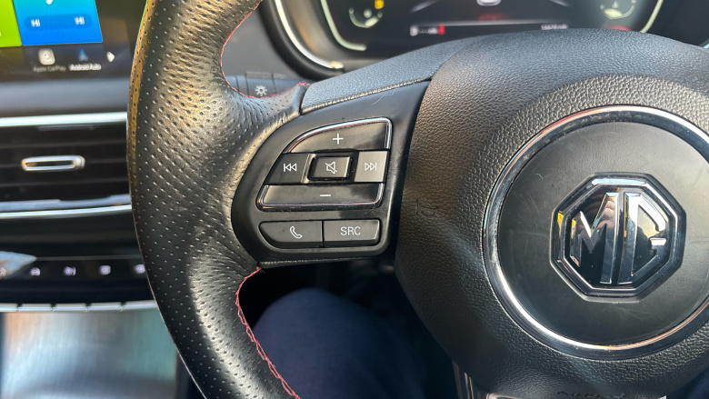 MG Hs 1.5 T-GDI Exclusive 5dr Petrol Hatchback